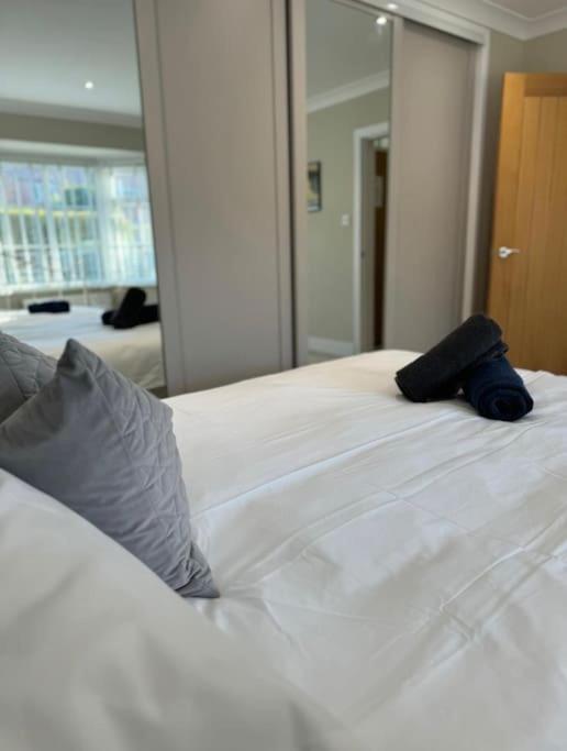 Stylish Apartment Near The Centre Of Harrogate Esterno foto
