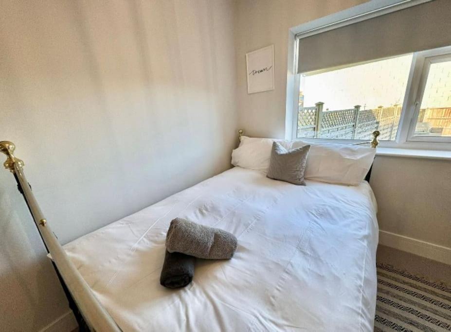 Stylish Apartment Near The Centre Of Harrogate Esterno foto