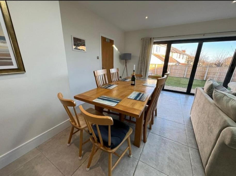 Stylish Apartment Near The Centre Of Harrogate Esterno foto